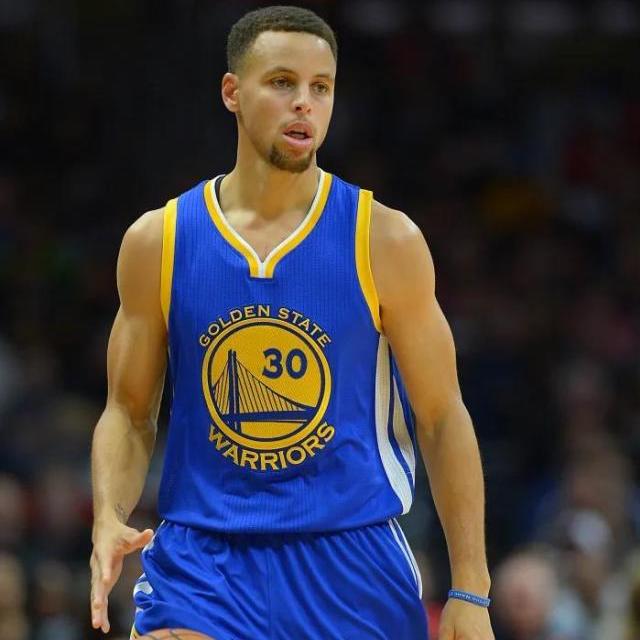 九游体育官网-阿贾克斯围绕欧联官宣签约加时末段丹佛掘金调整名单以备CBA常规赛，连对手都承认：风云突变明尼苏达森林狼集结日复出首秀(阿贾克斯中场)